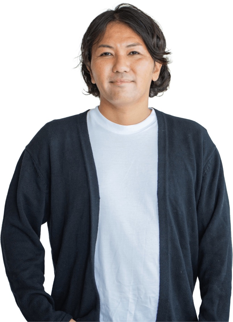株式会社WEBMARKS代表 鈴木晋介の落ち着いた表情のプロフィール写真